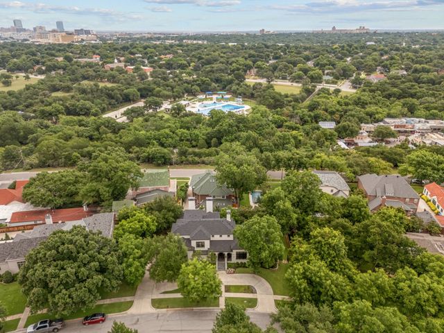 2413 Lofton Terrace, Fort Worth, TX 76109