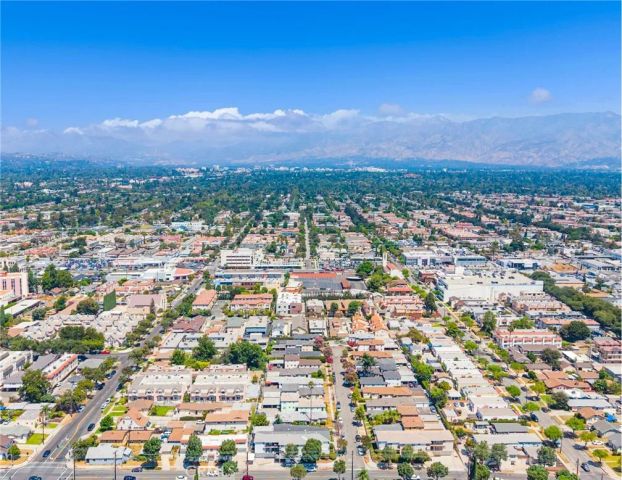 221 S Bushnell Avenue, Alhambra, CA 91801