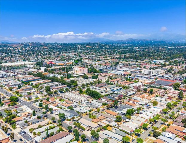 221 S Bushnell Avenue, Alhambra, CA 91801