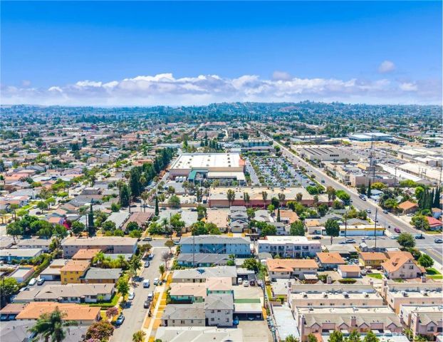 221 S Bushnell Avenue, Alhambra, CA 91801
