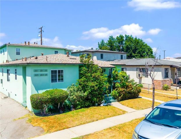 221 S Bushnell Avenue, Alhambra, CA 91801