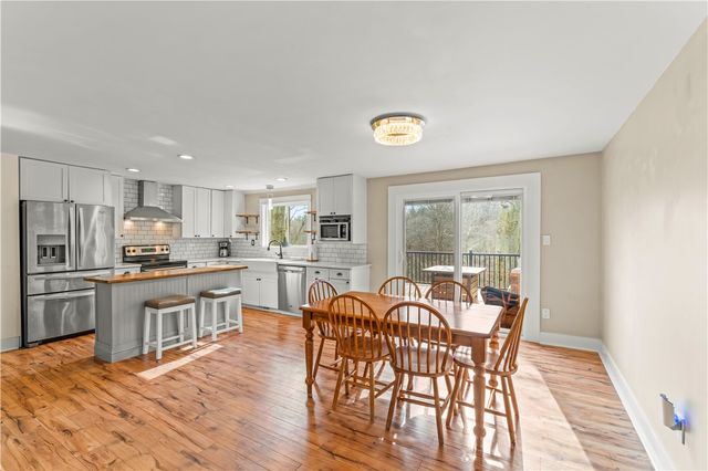 359 Hunting Creek Rd, North Strabane, PA 15317