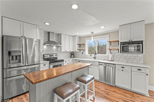 359 Hunting Creek Rd, North Strabane, PA 15317