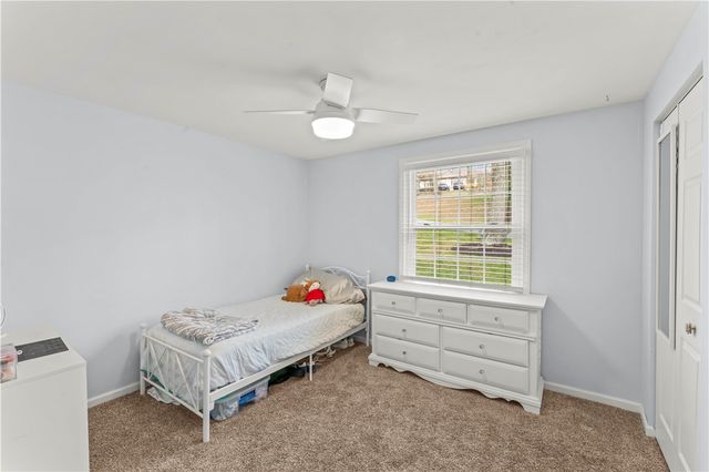 359 Hunting Creek Rd, North Strabane, PA 15317