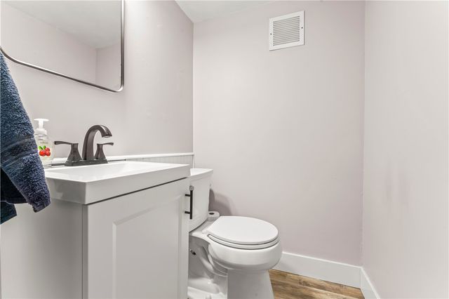 359 Hunting Creek Rd, North Strabane, PA 15317