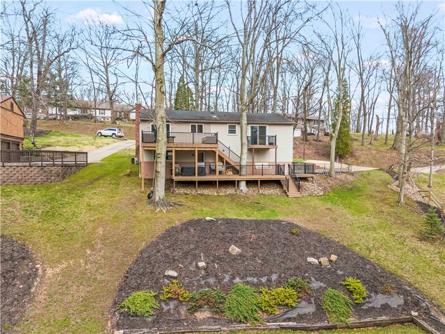 359 Hunting Creek Rd, North Strabane, PA 15317
