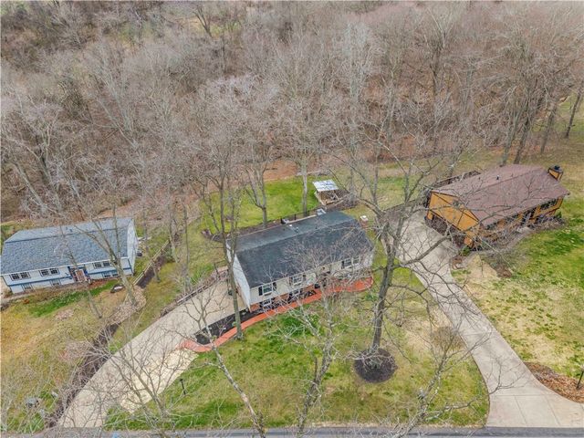 359 Hunting Creek Rd, North Strabane, PA 15317