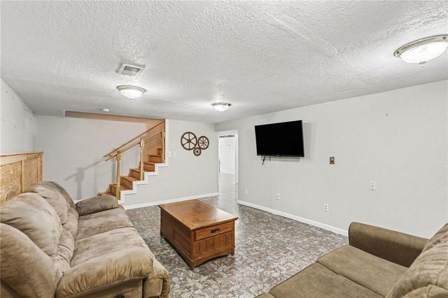 26408 E 227th Street, Harrisonville, MO 64701