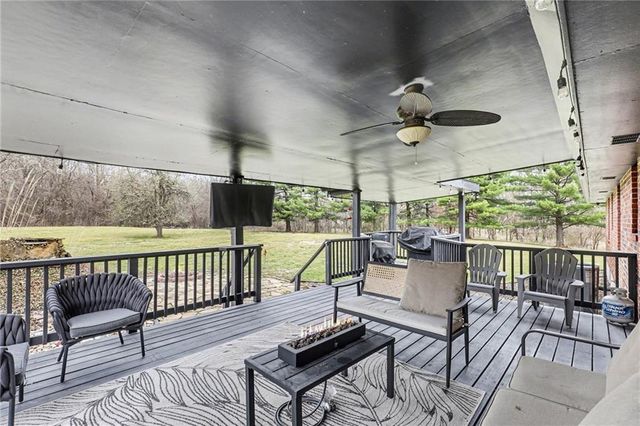 26408 E 227th Street, Harrisonville, MO 64701