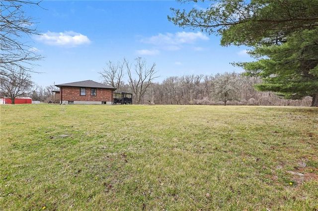 26408 E 227th Street, Harrisonville, MO 64701