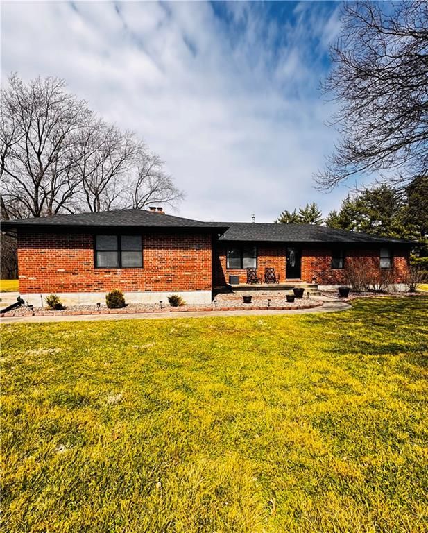 26408 E 227th Street, Harrisonville, MO 64701