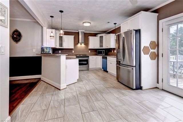 432 Whealton RD, Hampton, VA 23666
