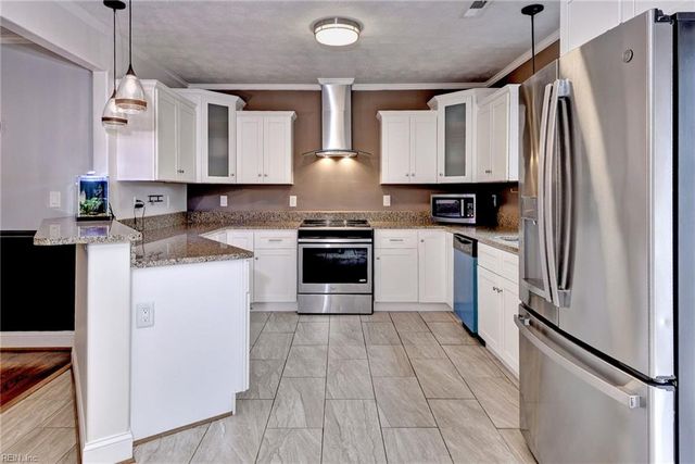 432 Whealton RD, Hampton, VA 23666
