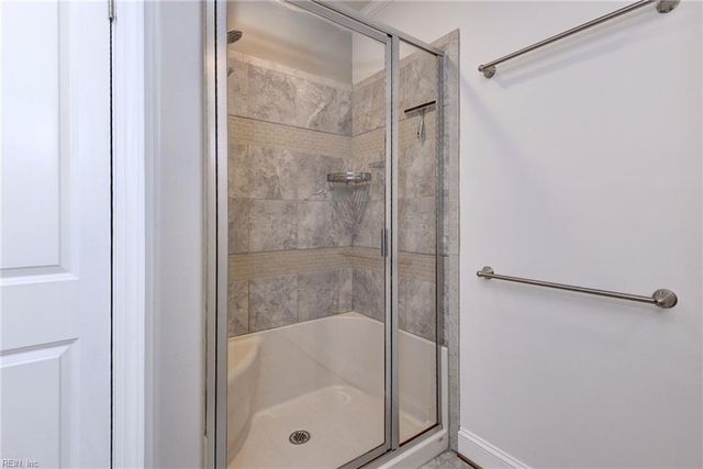 432 Whealton RD, Hampton, VA 23666