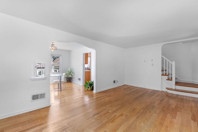 8721 S Merrill Avenue, Chicago, IL 60617