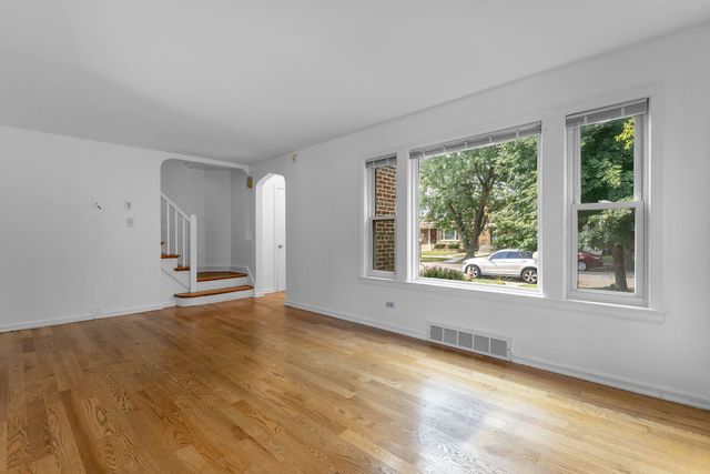 8721 S Merrill Avenue, Chicago, IL 60617