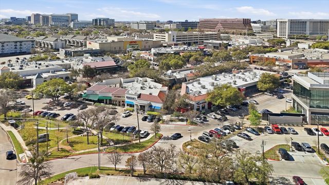 14917 Oaks North Drive, Addison, TX 75254