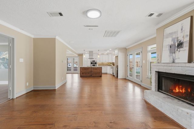 9253 Fathom Drive, Montgomery, TX 77356