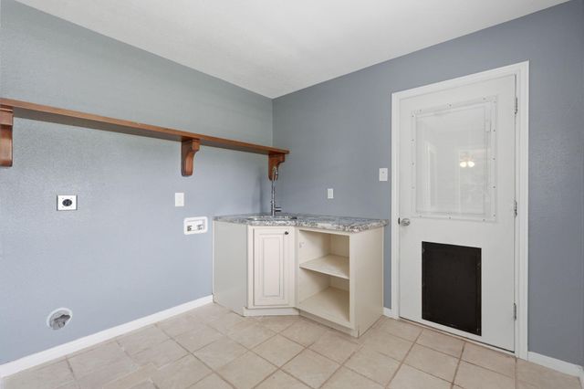 9253 Fathom Drive, Montgomery, TX 77356