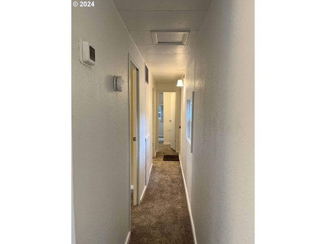 85313 GLENADA Rd, Florence, OR 97439