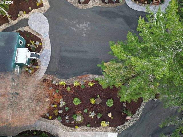 85313 GLENADA Rd, Florence, OR 97439