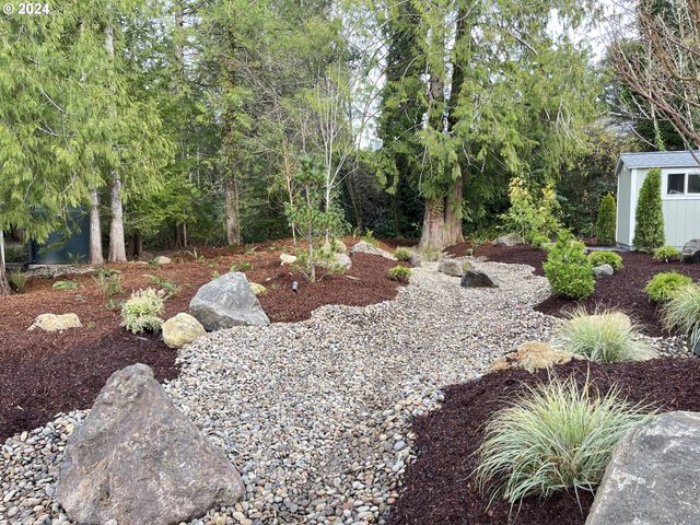 85313 GLENADA Rd, Florence, OR 97439