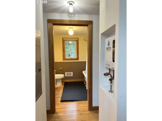 85313 GLENADA Rd, Florence, OR 97439