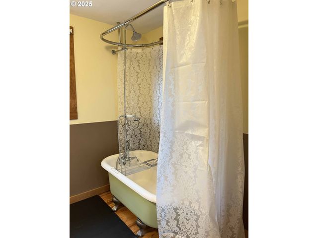 85313 GLENADA Rd, Florence, OR 97439