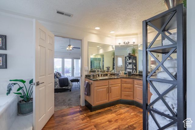 2244 PUTTERS CIR, St. George, UT 84770