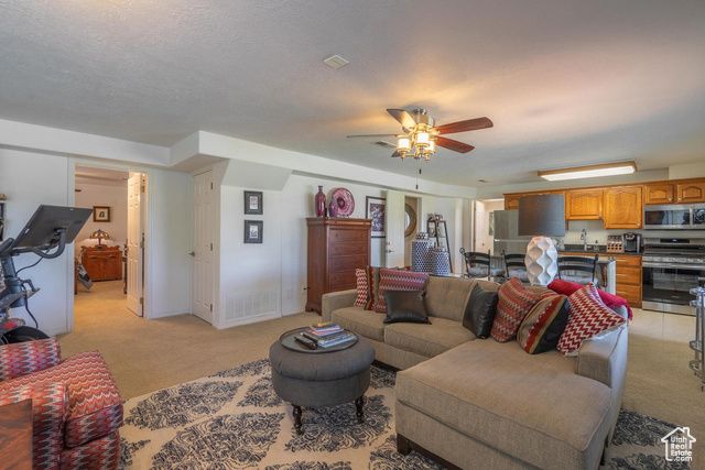 2244 PUTTERS CIR, St. George, UT 84770