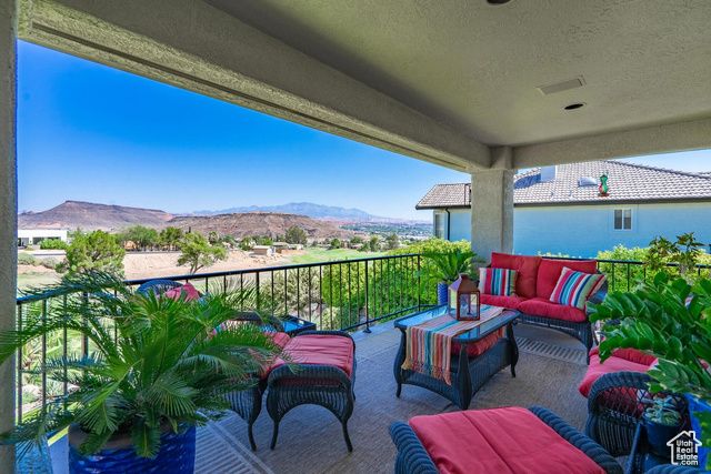 2244 PUTTERS CIR, St. George, UT 84770