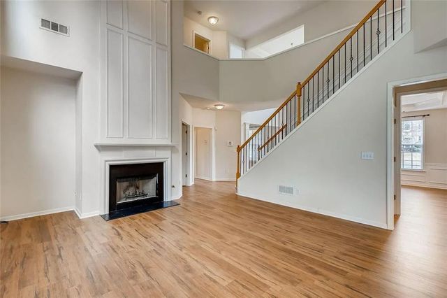 520 Midhurst Place, Johns Creek, GA 30024