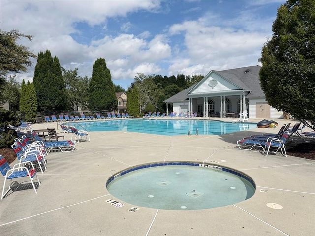 520 Midhurst Place, Johns Creek, GA 30024