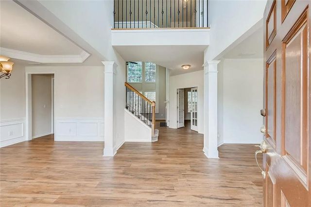 520 Midhurst Place, Johns Creek, GA 30024