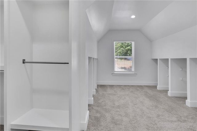 6181 Shoreland Circle, Buford, GA 30518