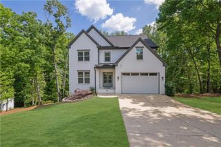 6181 Shoreland Circle, Buford, GA 30518