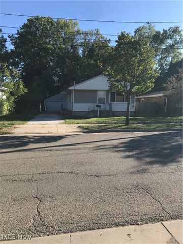 1088 Battles Avenue, Akron, OH 44314