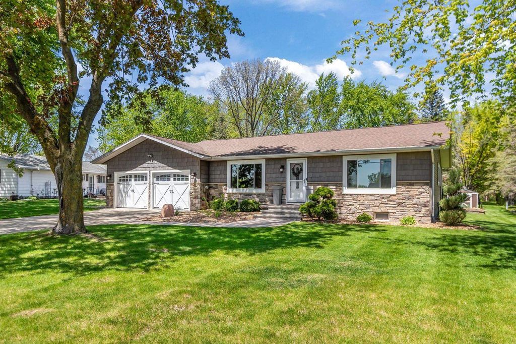 1931 COUNTY HIGHWAY G, Neenah, WI 54956