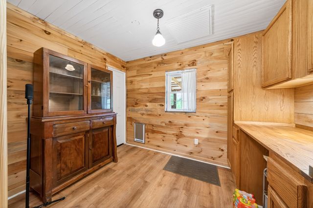 7400 Franks Ferry Rd, Walling, TN 38587