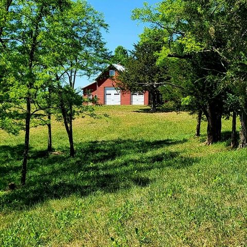 7400 Franks Ferry Rd, Walling, TN 38587