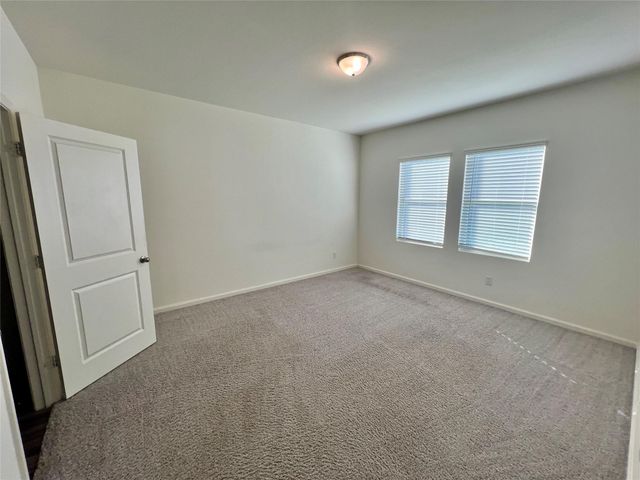 672 Crestridge Drive, Lavon, TX 75166