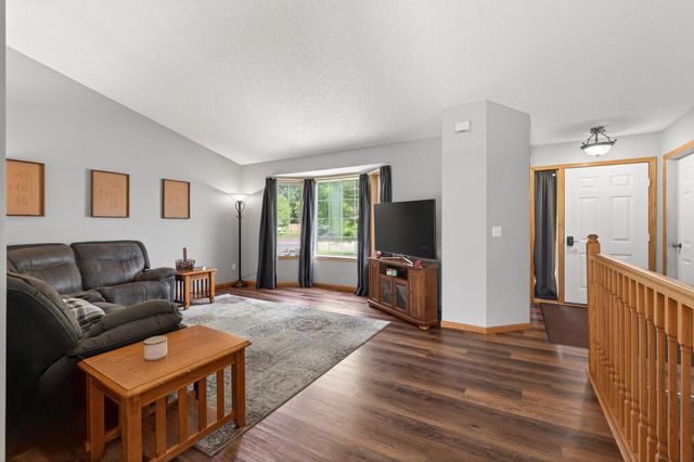 13506 2nd Avenue S, Zimmerman, MN 55398