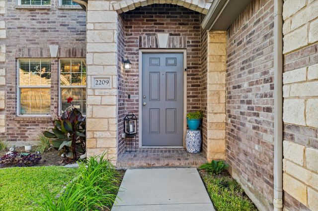2209 Timothy Drive, Mckinney, TX 75071