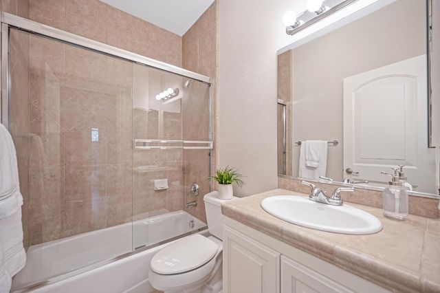 11604 Sherwood Way, Auburn, CA 95602