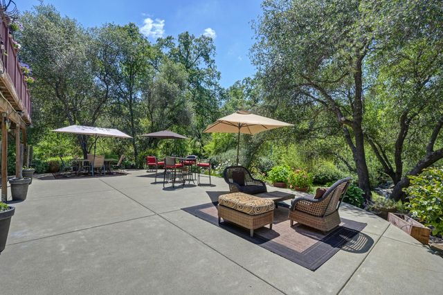 11604 Sherwood Way, Auburn, CA 95602
