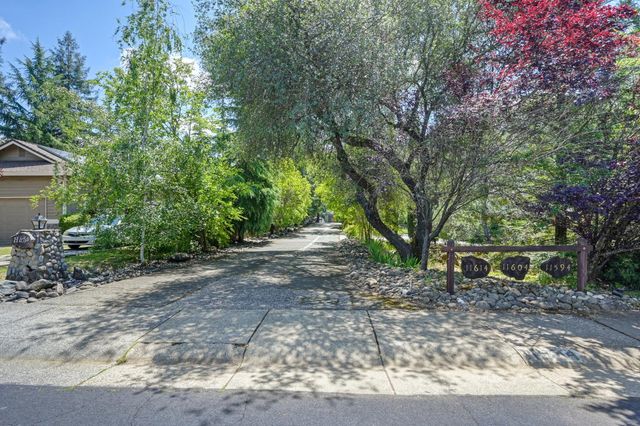 11604 Sherwood Way, Auburn, CA 95602
