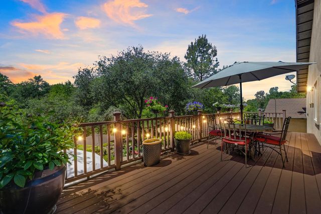 11604 Sherwood Way, Auburn, CA 95602