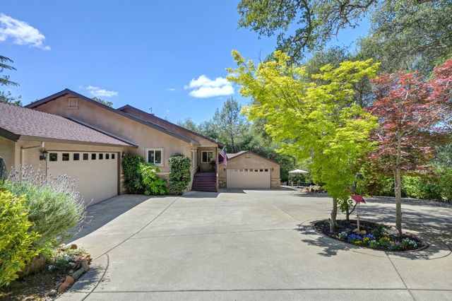 11604 Sherwood Way, Auburn, CA 95602