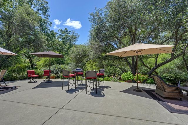 11604 Sherwood Way, Auburn, CA 95602
