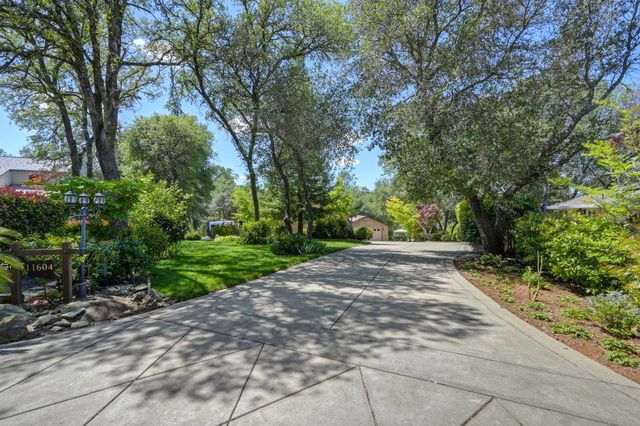 11604 Sherwood Way, Auburn, CA 95602